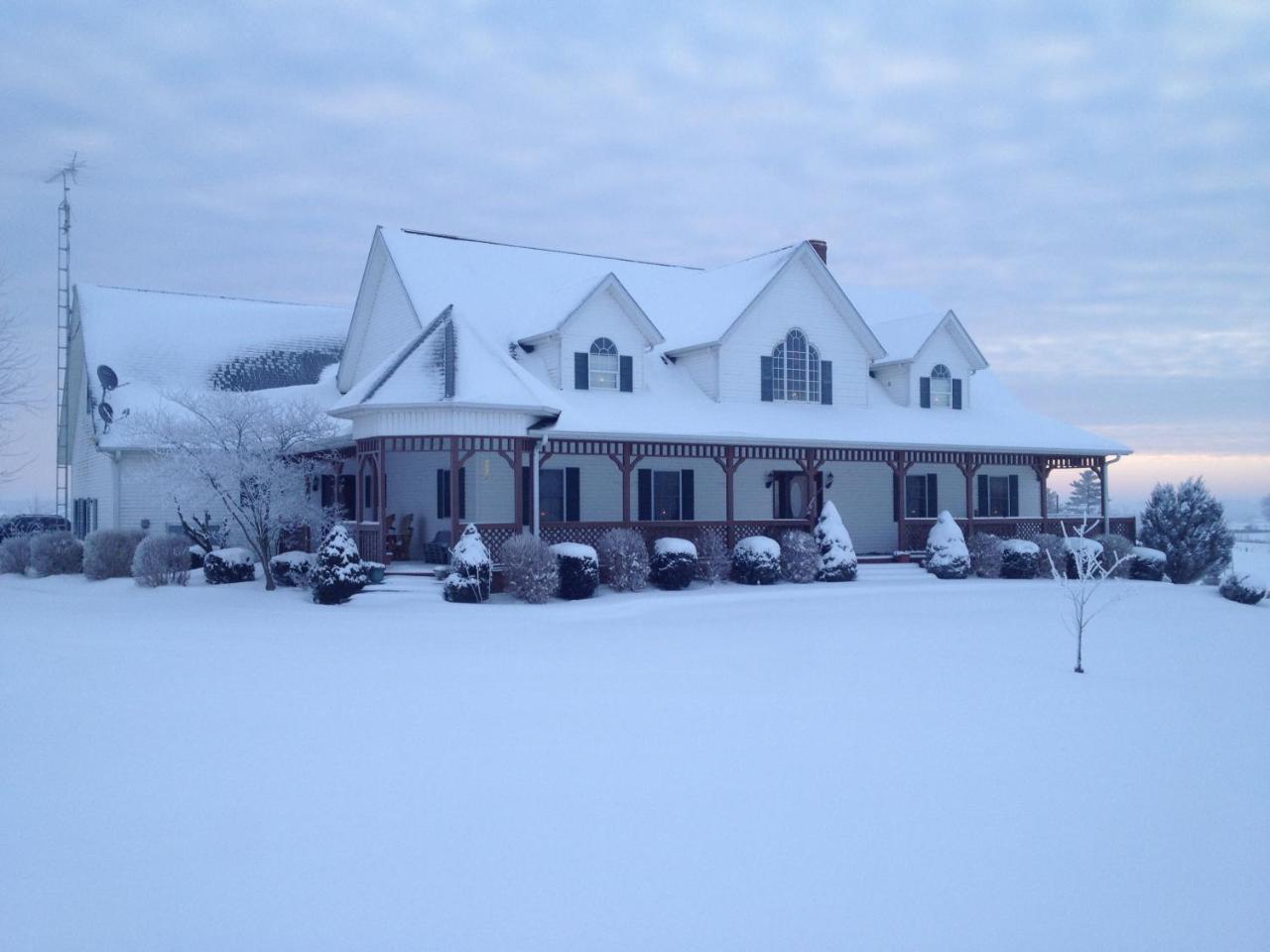 Green Gables Bed & Breakfast Odon Екстериор снимка